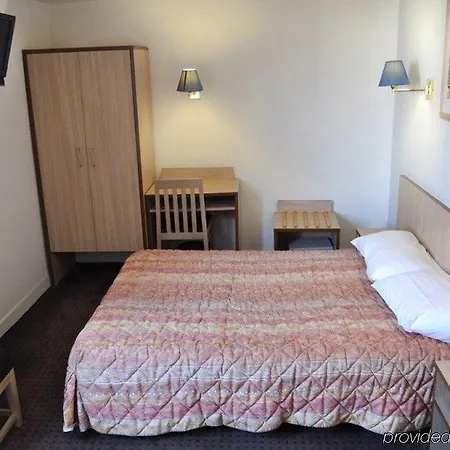 Caravelle מלון פריז