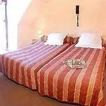 Отель Caravelle 3*